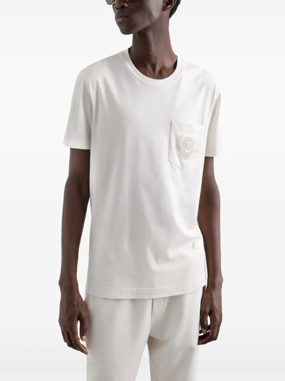 embroidered-logo T-shirt