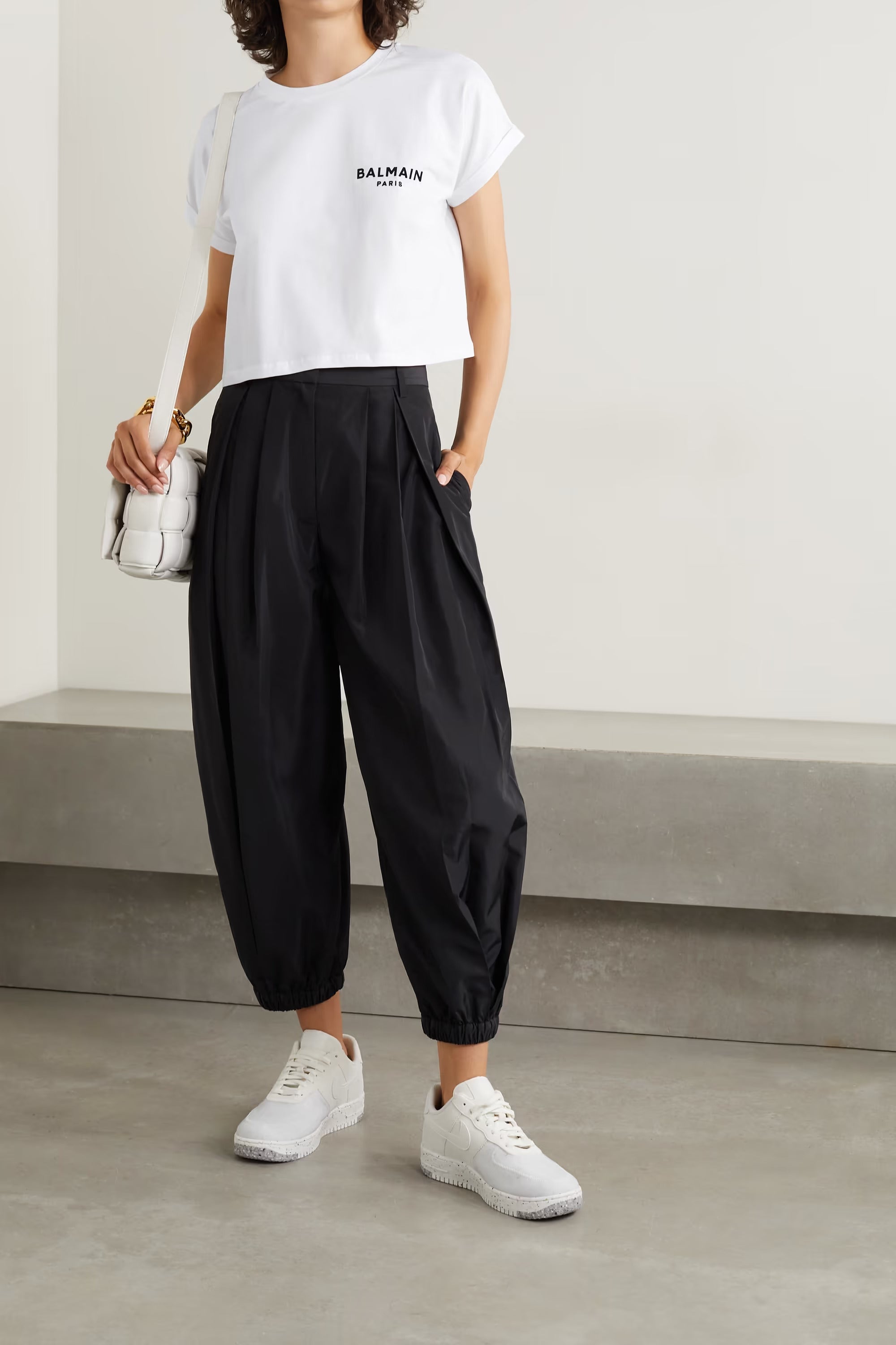 cropped t-shirt