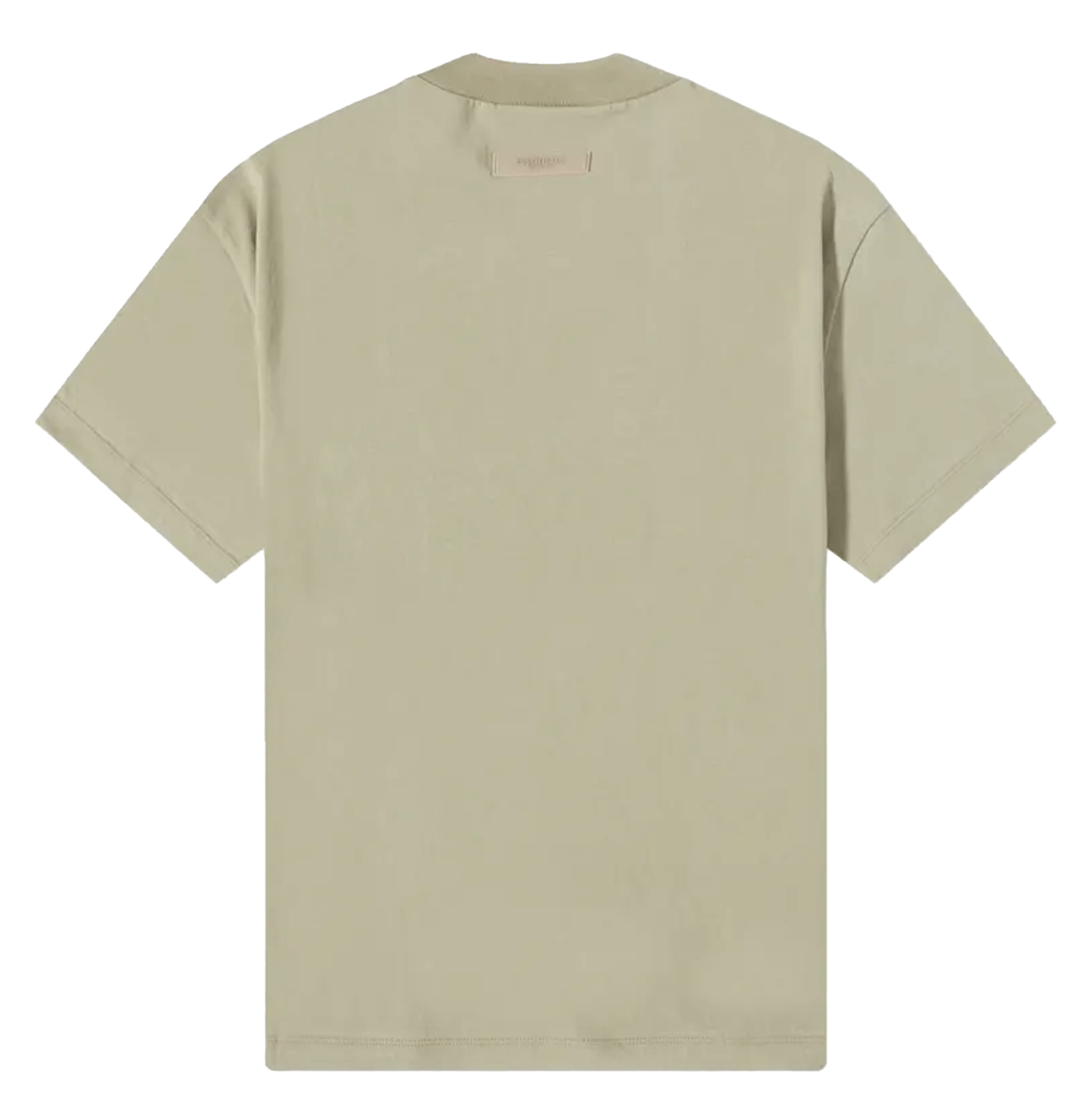 Fear of God Essentials T-Shirt – Light Khaki, Small Chest Logo, Cotton Jersey
חולצת טי אסנשיאלס פיר אוף גוד – חאקי בהיר, לוגו קטן בחזה, כותנה ג׳רסי