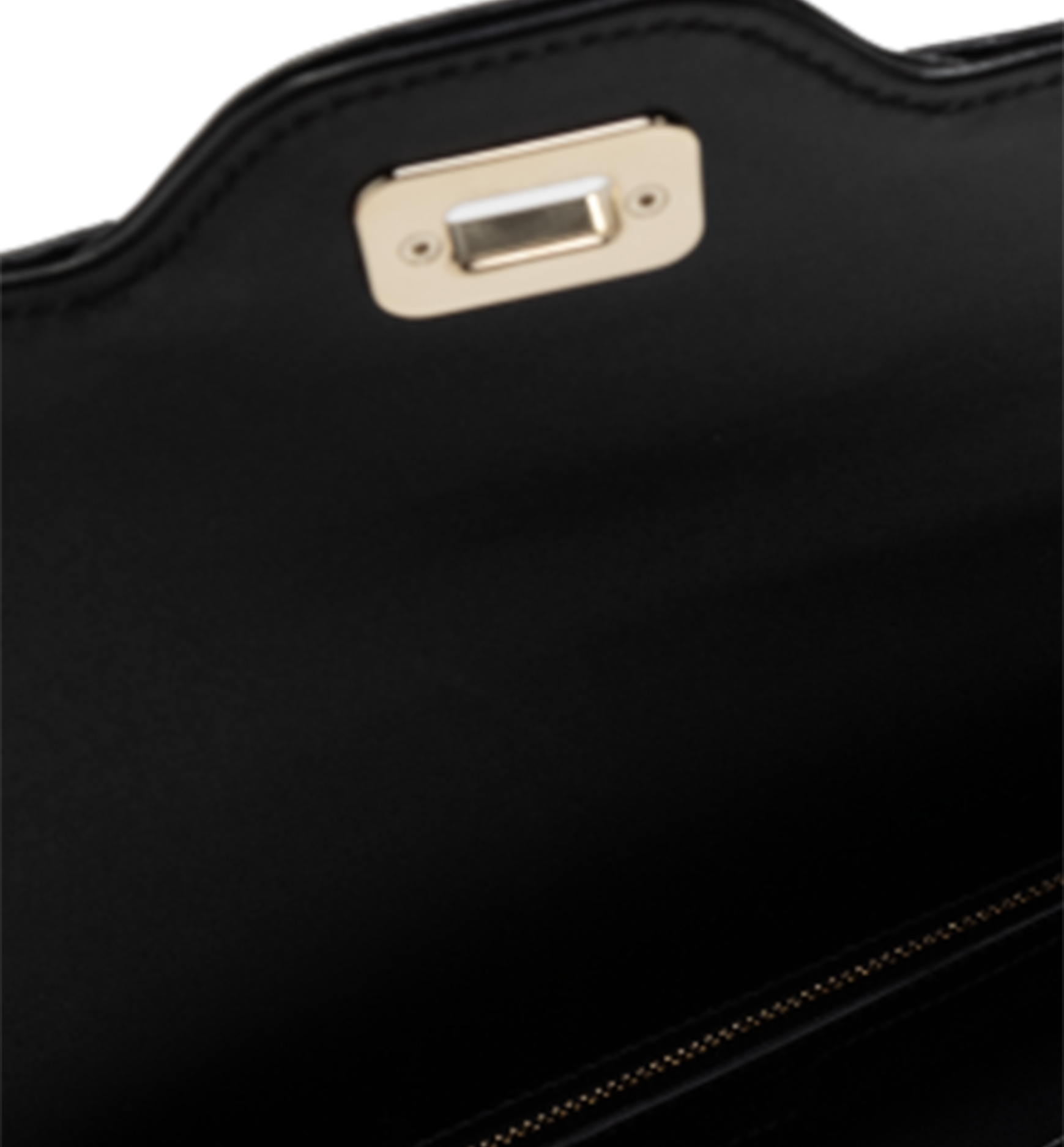 Gucci Black Monogram Canvas Shoulder Bag – Green-Red Web Strap, Gold-Tone Hardware
תיק כתף גוצ׳י מקנבס מונוגרם שחור – רצועה ירוק-אדום ופרזול בגוון זהב