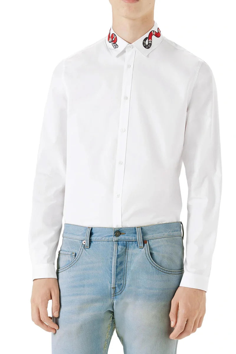 חולצה מכופתרת