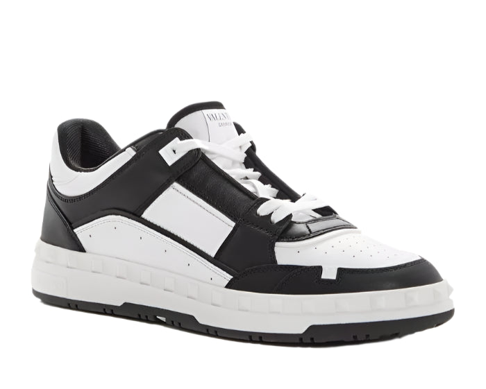 Low Top Sneakers