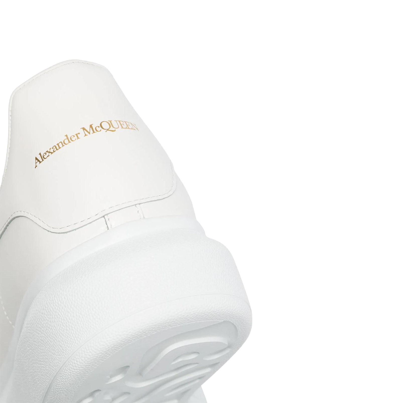 Alexander McQueen Oversized White Leather Sneakers – All-White, Chunky Sole (Unisex)
סניקרס עור אלכסנדר מקווין אוברסייז לבן – לבן מלא, סוליה עבה (יוניסקס)