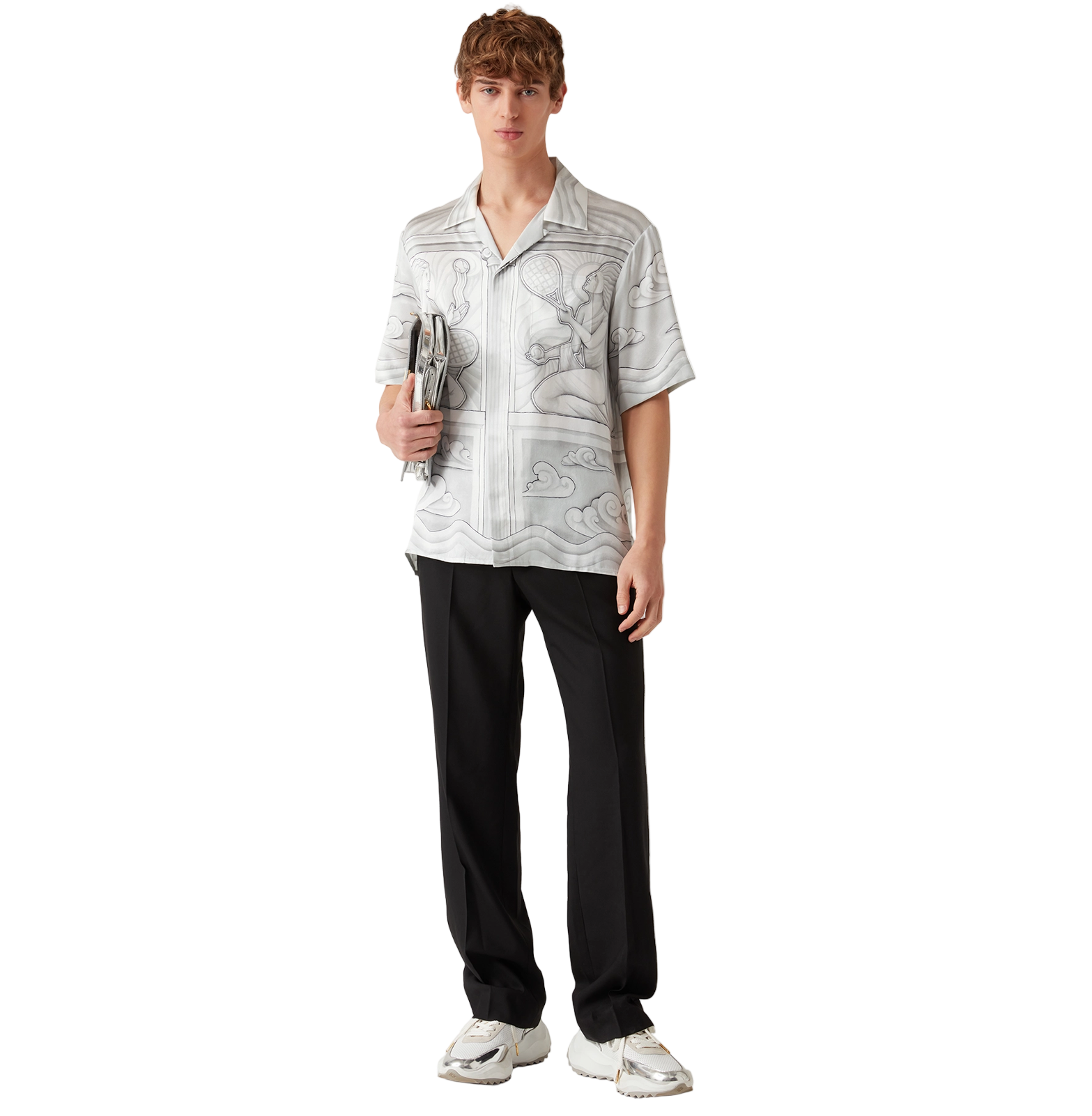 Casablanca Art Deco Tennis Resort Shirt – Monochrome Silk-Satin, Cuban Collar
חולצת ריזורט קסבלנקה טניס אר דקו – מונוכרום, סאטן משי, צווארון קובני
