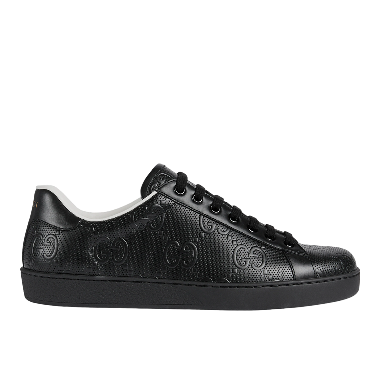 Gucci Ace Black GG-Embossed Leather Sneakers – Monogram Perforated, Rubber Sole (Unisex)
סניקרס גוצ׳י אייס שחורים – עור מובלט GG, מראה חד־צבעי (יוניסקס)
