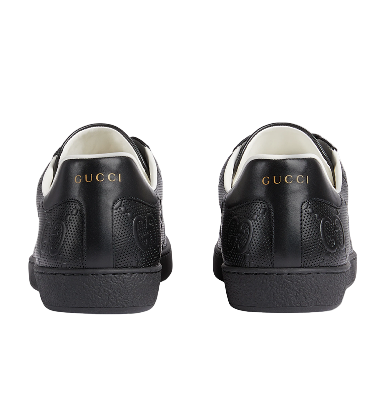 Gucci Ace Black GG-Embossed Leather Sneakers – Monogram Perforated, Rubber Sole (Unisex)
סניקרס גוצ׳י אייס שחורים – עור מובלט GG, מראה חד־צבעי (יוניסקס)