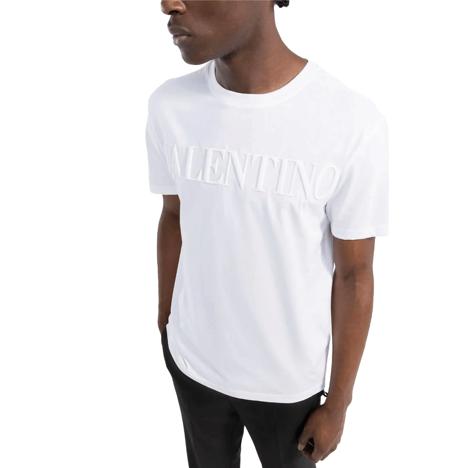 Valentino White Embossed Logo T-Shirt – Cotton Jersey
חולצת טי ולנטינו לבנה – לוגו מובלט בחזית, כותנה ג׳רסי